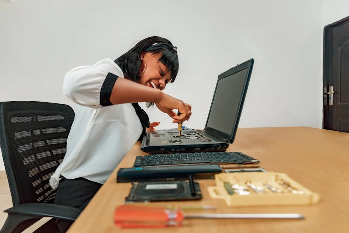 What IT learners and service-management professionals Can Learn From techslassh.com
